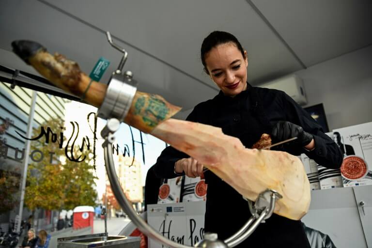 Spanish ham cutter Raquel Acosta