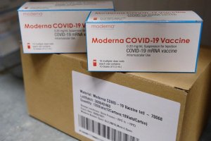 The Moderna Covid-19 vaccine has also now arrived in Spain