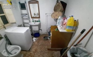 An image of the garage in Alicante where the woman from Algeria was being held captive. (Guardia Civil)