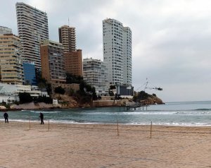 Plots being marked out on Benidorm beach as part of the city's 'safe beach model'. 