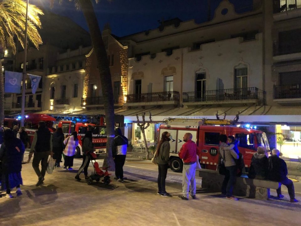 Fire engines outside the Hotel Kalma in Sitges