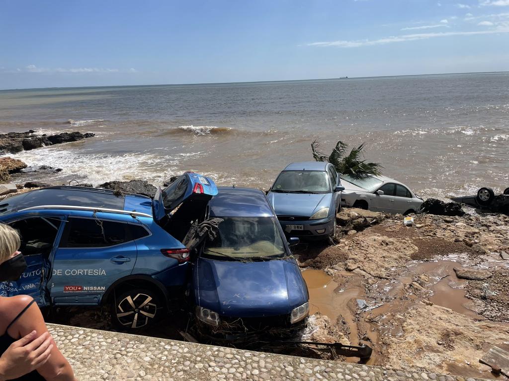 Cars swept to the sea in Alcanar.