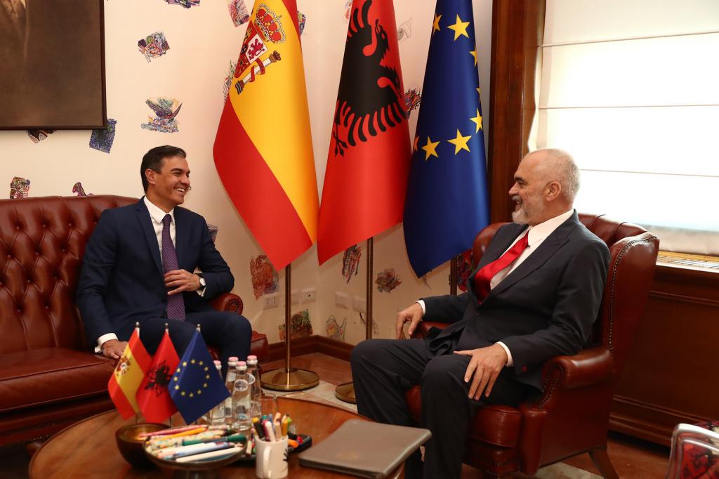 Pedro Sánchez, meeting with his Albanian counterpart, Edi Rama