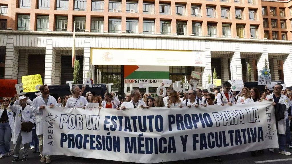 Doctors in Spain strike for the third time this year