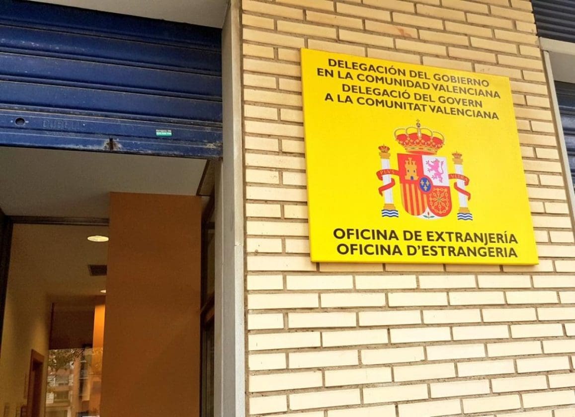 Spanish police alert to sharp rise in ‘lost’ passport reports...