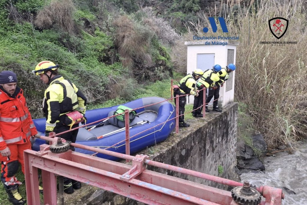 Body of woman found as 8,000 evacuated in Andalusia with yet another storm looming