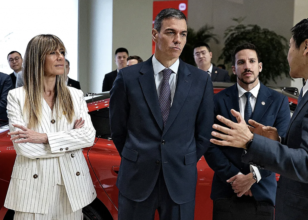 Spain’s public prosecutor’s office urges dismissal of case against PM’s wife