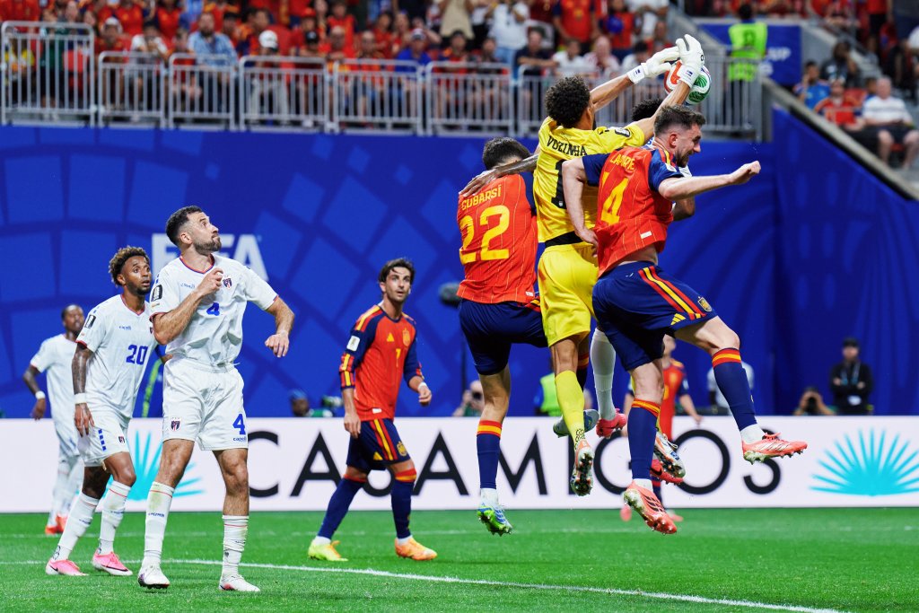 Cape Verde frustrate European champions Spain in historic World Cup opener