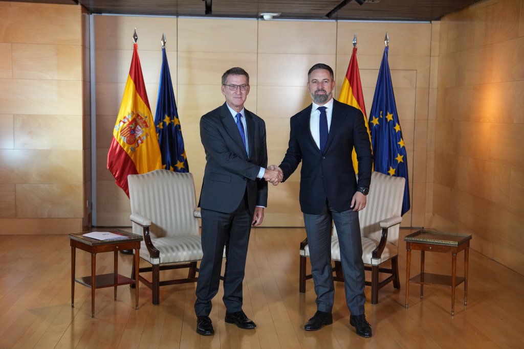 Spain’s Ceuta crisis: Polls show widespread disapproval of Sánchez as PP and Vox pass 50%